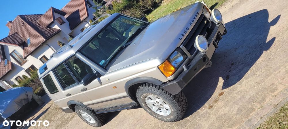 Land Rover Discovery - 4