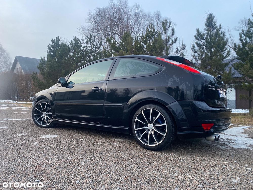 Ford Focus 1.6 Ti-VCT Sport - 1