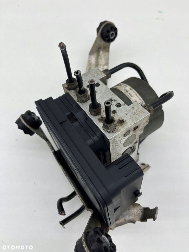 BMW I3 I01 POMPA HAMULCOWA ABS 6877112 - 3