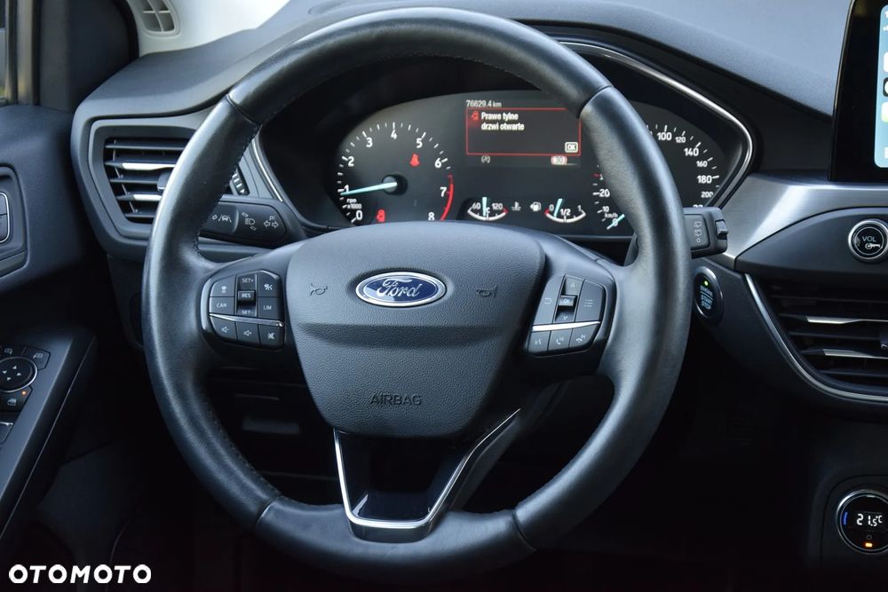 Ford Focus 1.0 EcoBoost STart-Stopp-System TITANIUM - 28