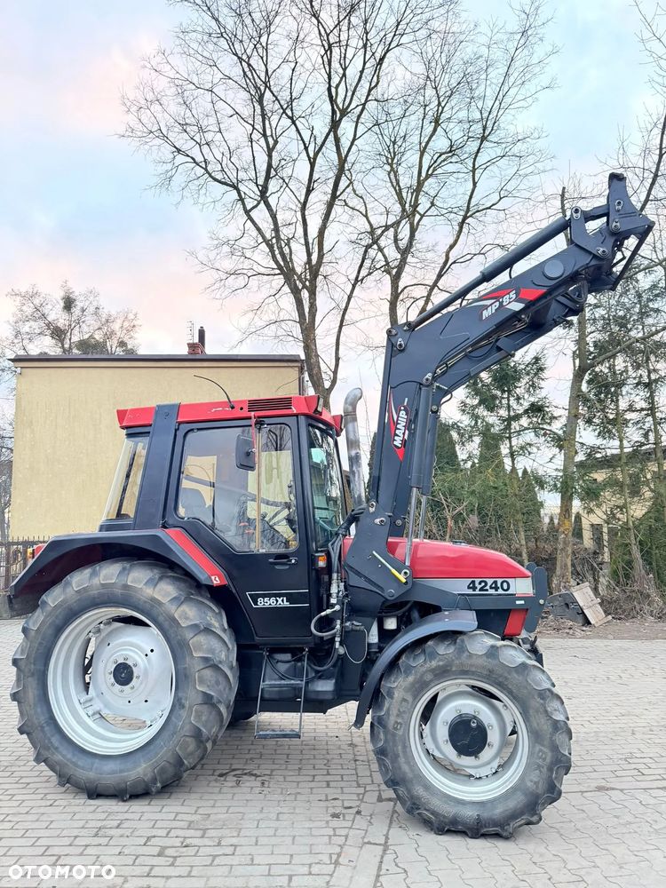Case IH 4240 - 10