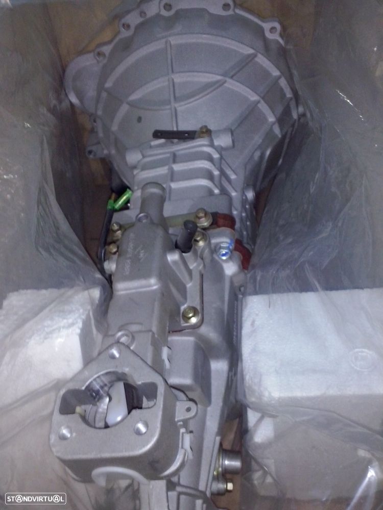 Caixa de velocidades nova Opel Campo 2.5TD Isuzu - 1