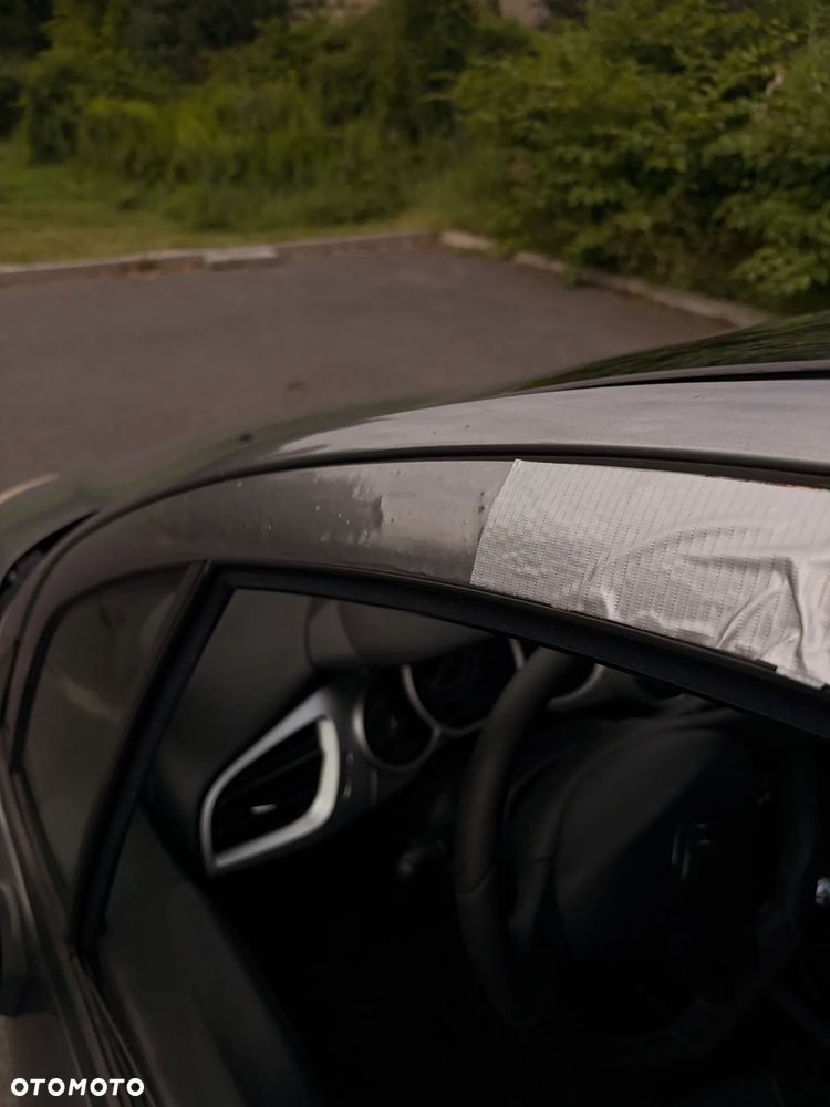 Citroën C3 VTi 95 Exclusive - 17