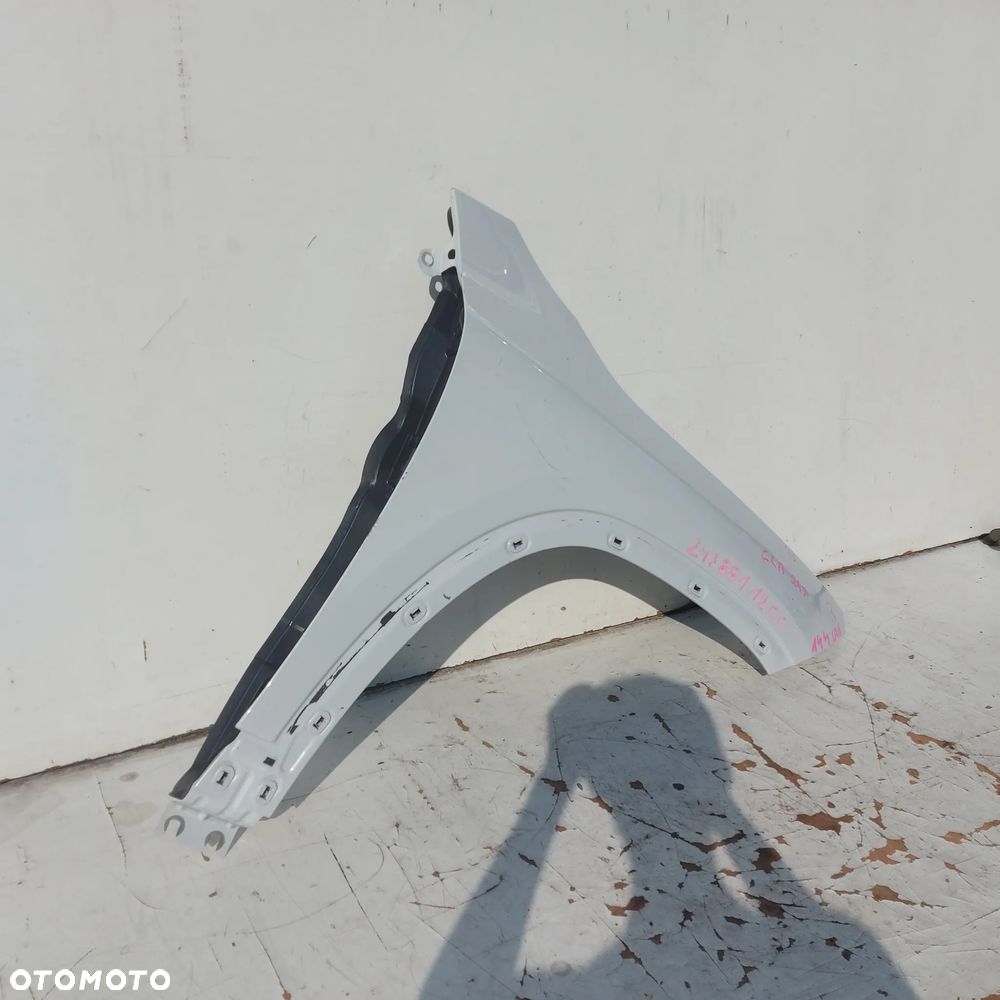 BLOTNIK PRZOD PRZEDNI PRAWY 144 LAK MERCEDES GLA W247 ORYGINAL DEMONTAZ 2478811200 - 3
