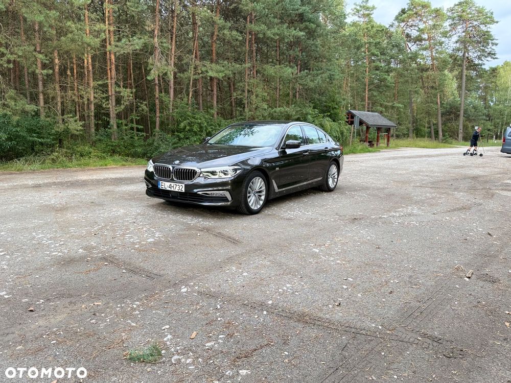 BMW Seria 5 520d xDrive Luxury Line - 10