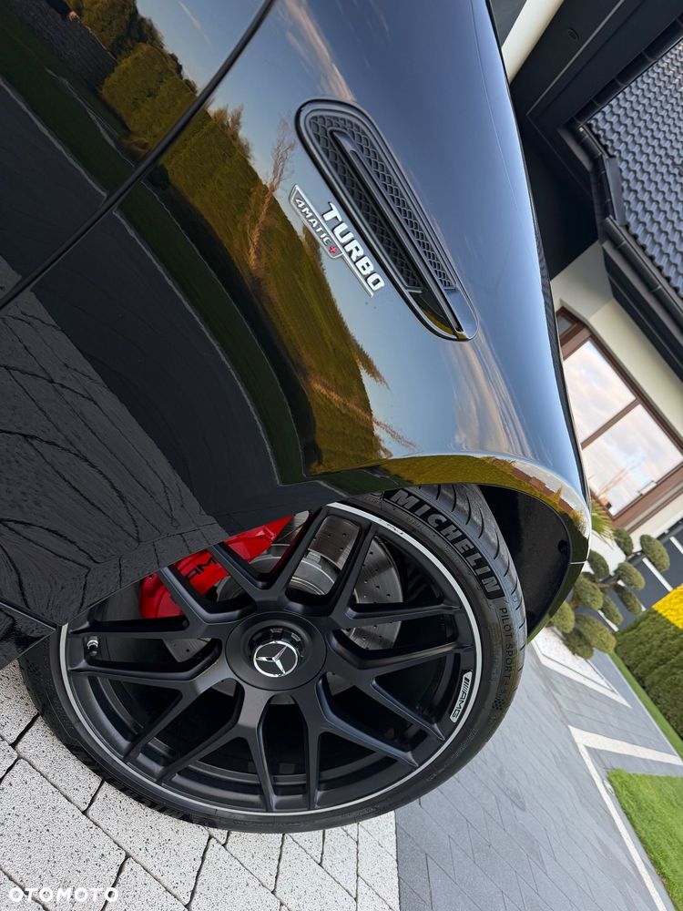 Mercedes-Benz AMG GT 43 4-Matic+ Special Edition Red - 29