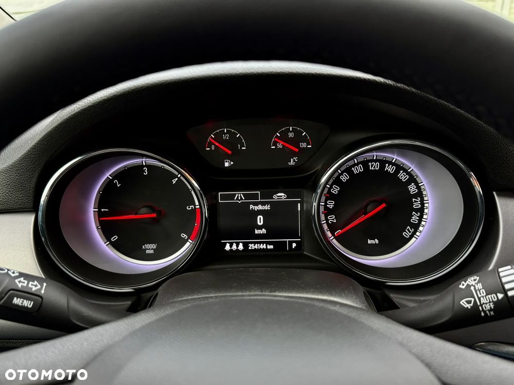 Opel Astra 1.6 D (CDTI DPF ecoFLEX) Start/Stop Excellence - 13