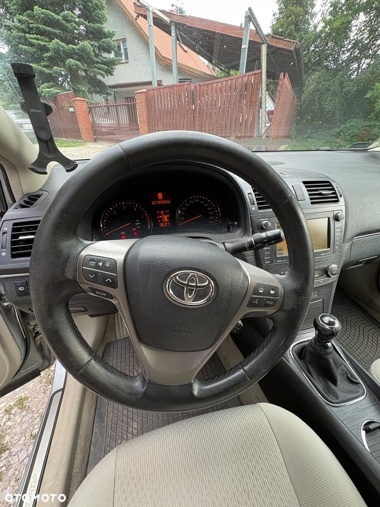 Toyota Avensis 2.0 D-4D Sol plus+NAVI - 5