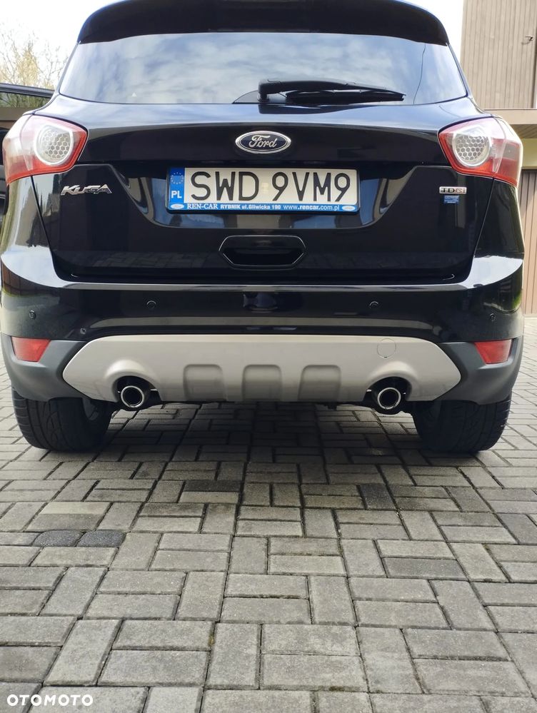 Ford Kuga 2.0 TDCi 4WD Titanium - 4