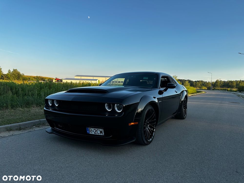 Dodge Challenger 5.7 R/T - 6