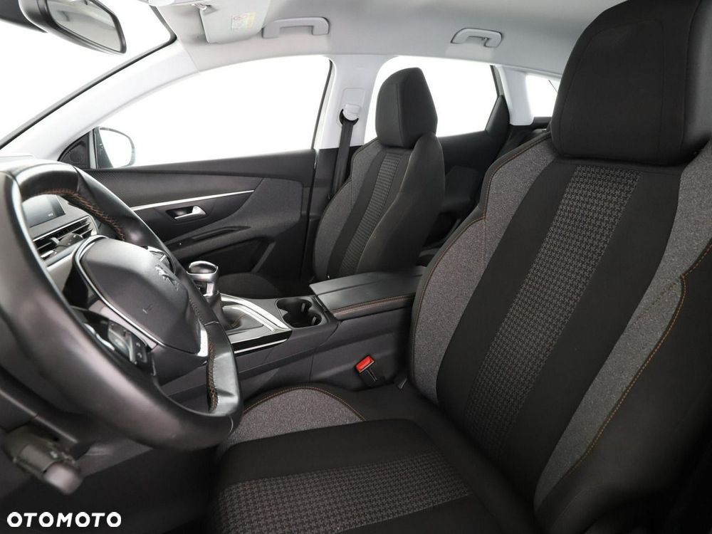 Peugeot 3008 1.2 PureTech Active Pack S&S - 13