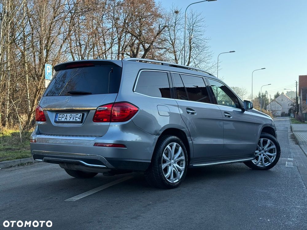 Mercedes-Benz GL - 6