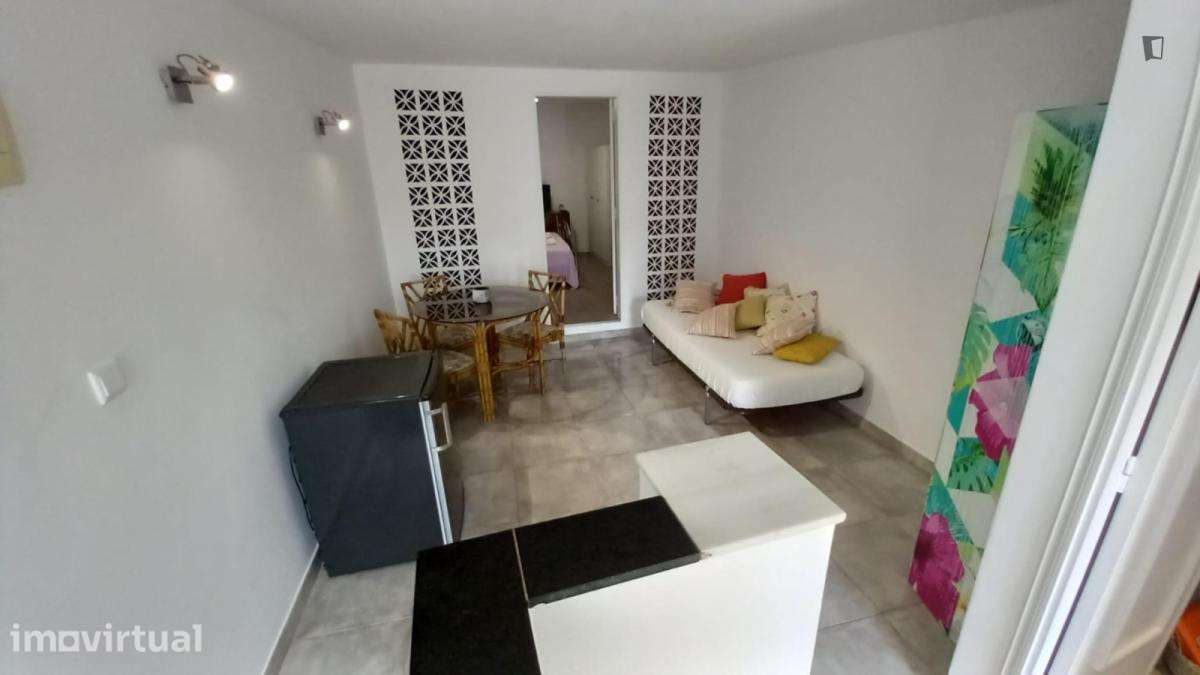 Quarto - localizado em Alcântara Lisbon - Grande imagem: 4/4
