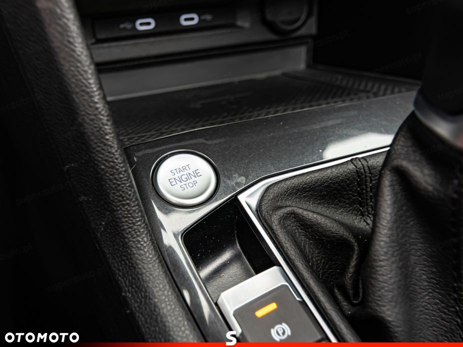 Volkswagen Tiguan 2.0 TDI SCR 4Mot Elegance DSG - 20