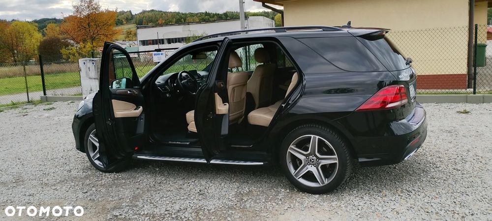 Mercedes-Benz GLE 350 d 4-Matic - 12