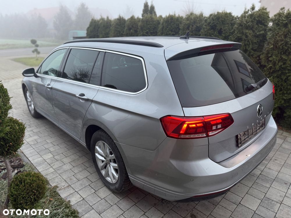 Volkswagen Passat - 6