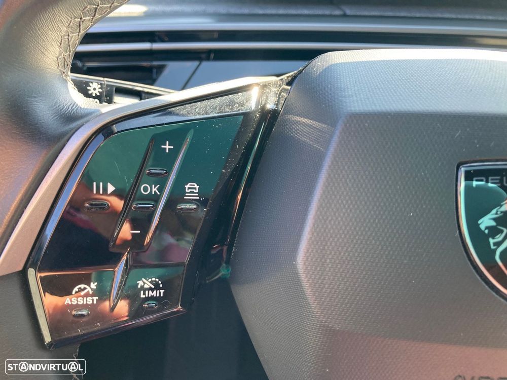 Peugeot 3008 1.2 Hybrid Allure e-DCS6 - 15