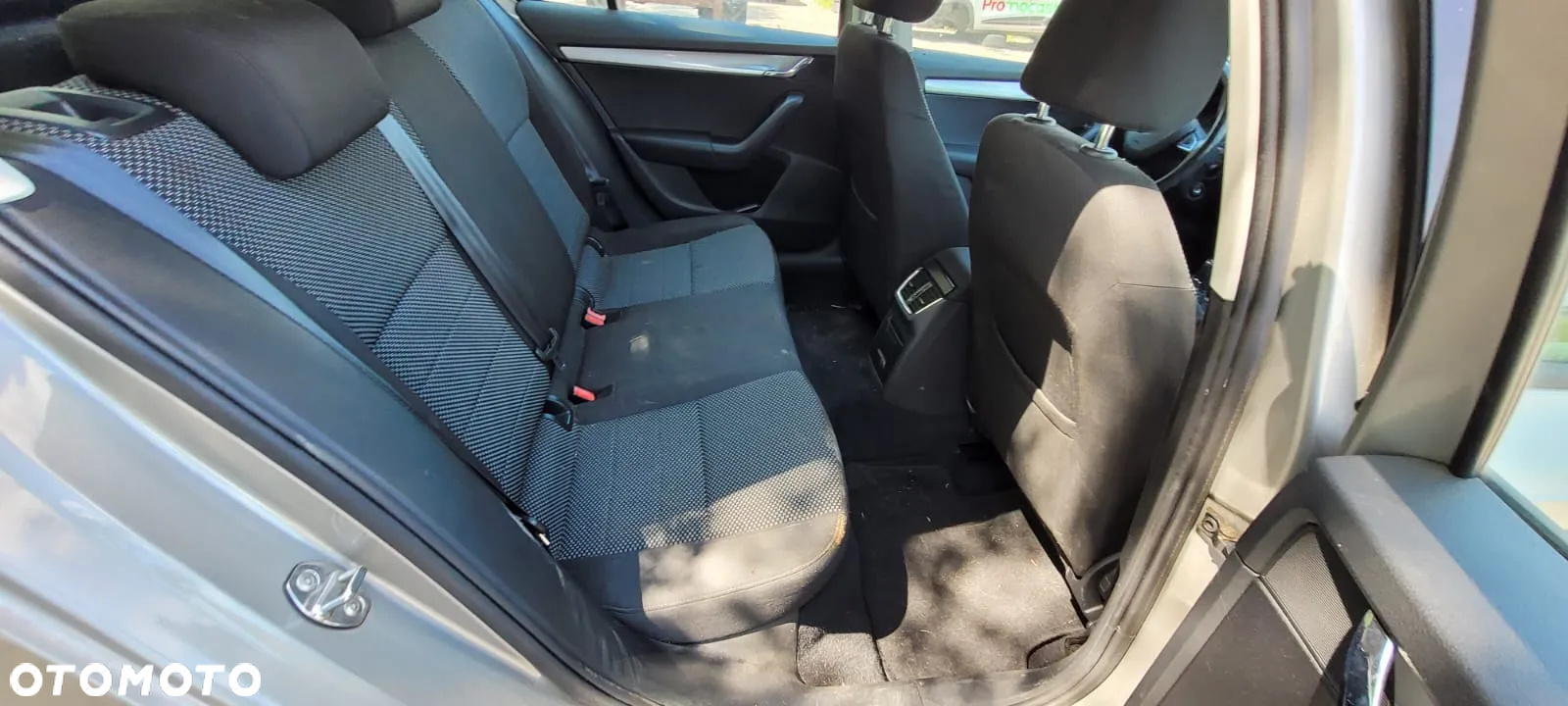 Skoda Octavia 2.0 TDI Edition DSG - 16