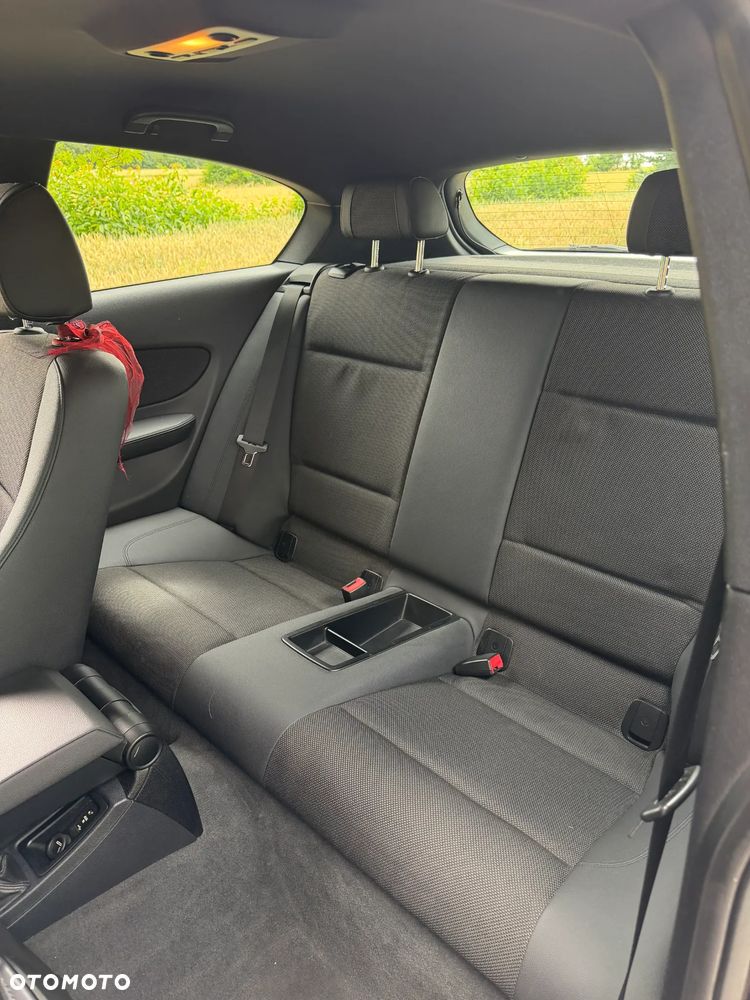 BMW Seria 1 118d - 13