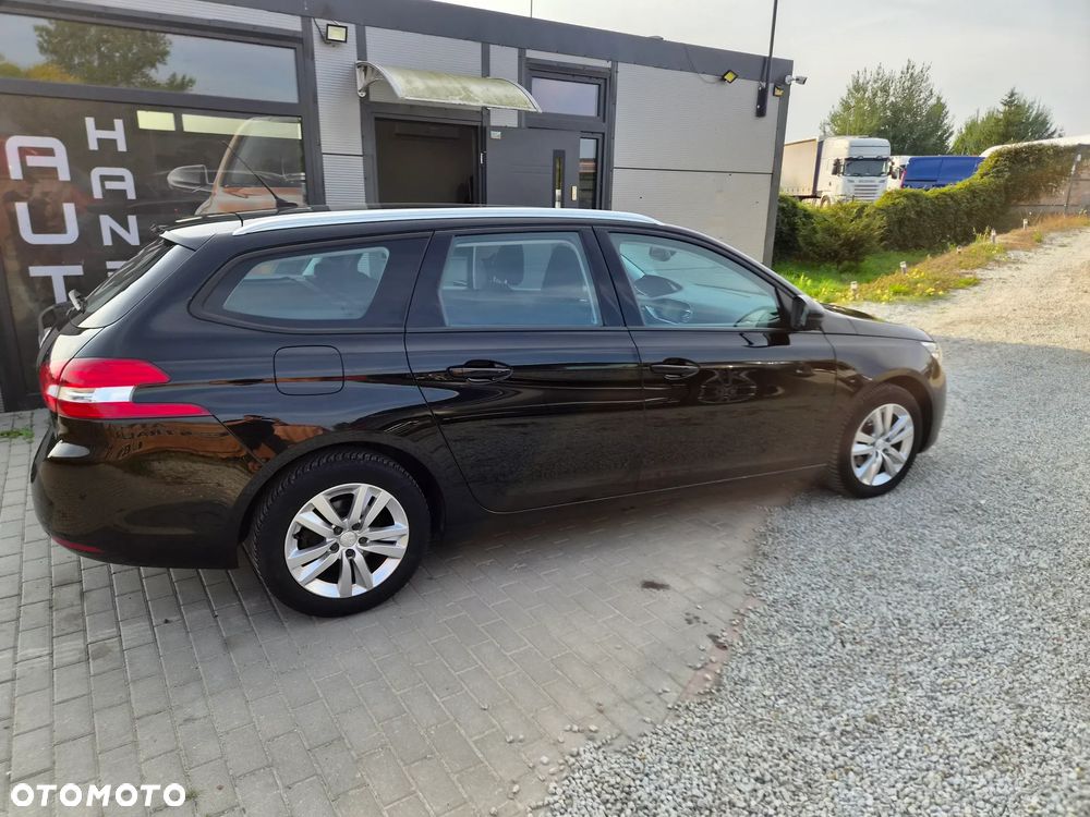 Peugeot 308 1.5 BlueHDi Allure S&S EAT8 - 5