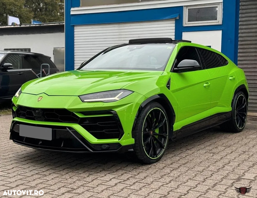 Lamborghini URUS Standard - 3