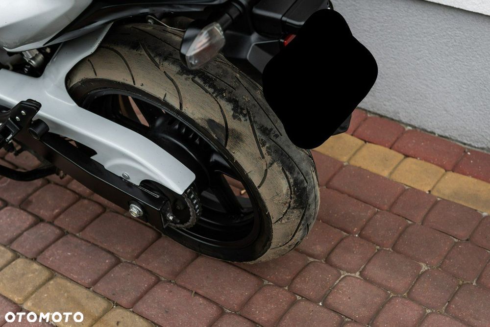Honda CBF - 8