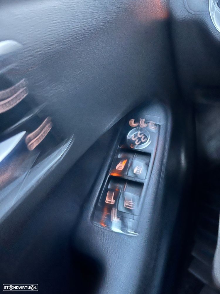 Mercedes-Benz E 350 CDI Avantgarde BlueEfficiency - 17