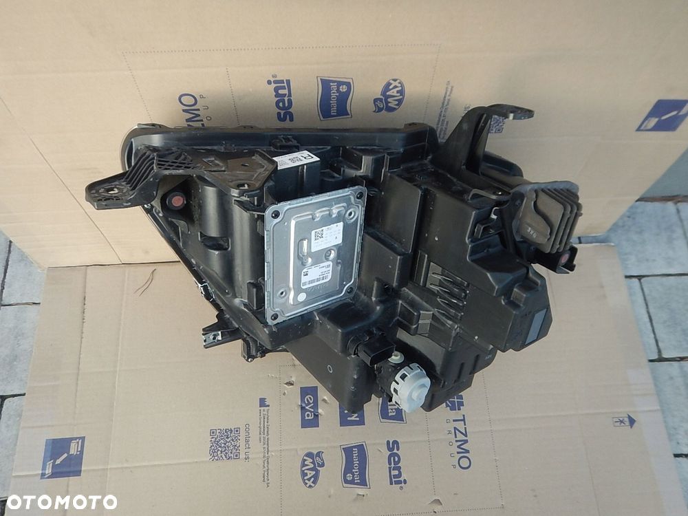 lampa prawy przod ford ranger raptor f150 full led europa - 8