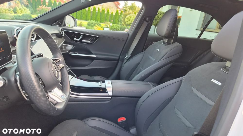 Mercedes-Benz Klasa C AMG 63 S E Performance AMG Speedshift MCT9G - 23