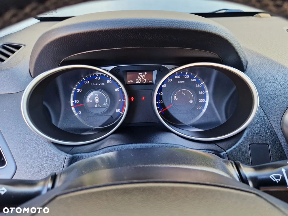 Hyundai ix35 2.0 GDI Premium 2WD - 25
