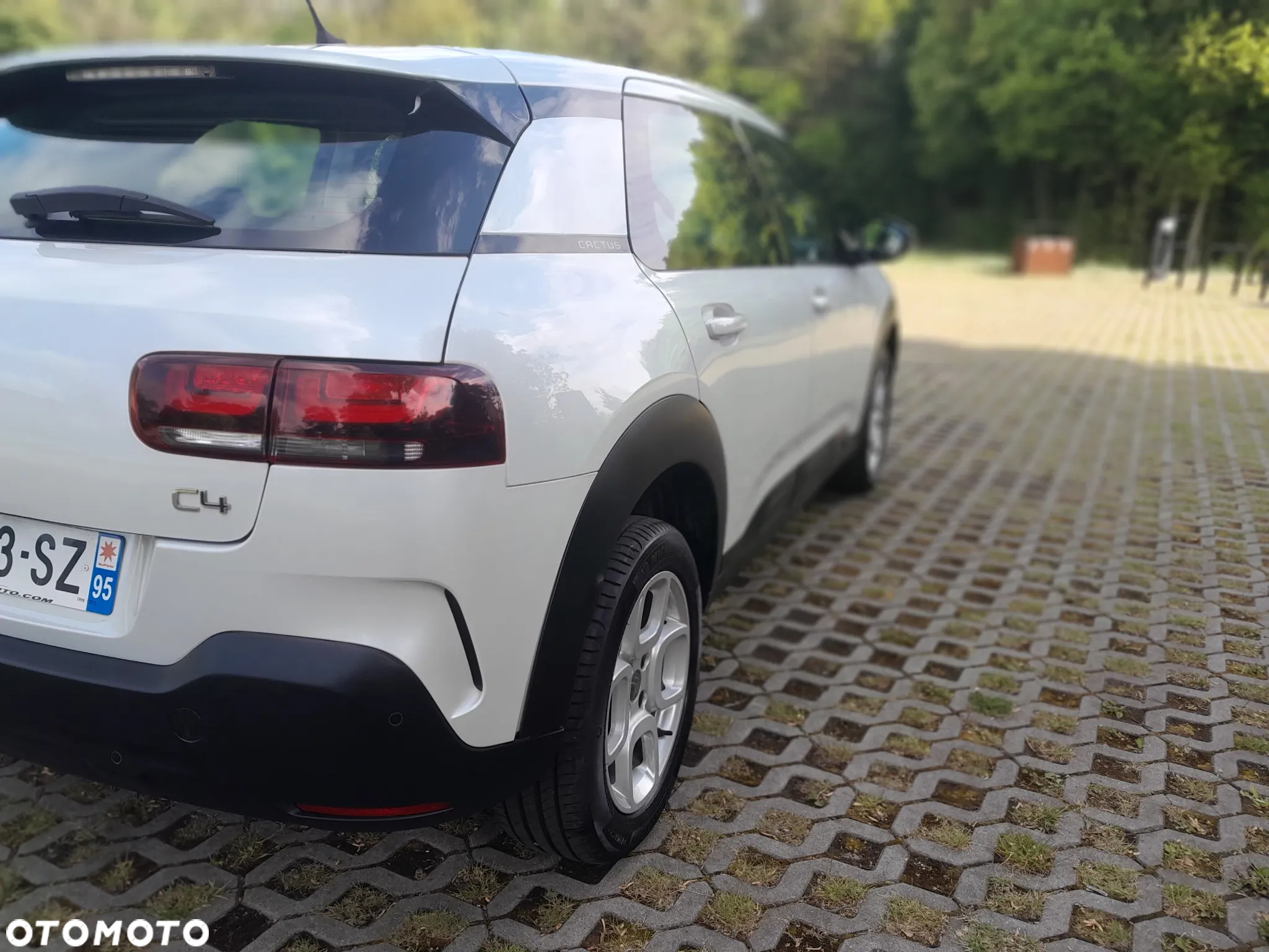 Citroën C4 Cactus 1.2 PureTech Feel Edition S&S - 3