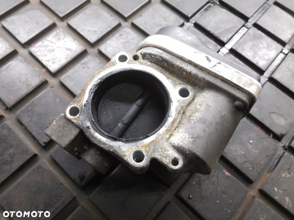 Przepustnica VOLKSWAGEN PASSAT B6 AUDI A3 8P SEAT LEON II 2.0 FSI 06F133062 - 4