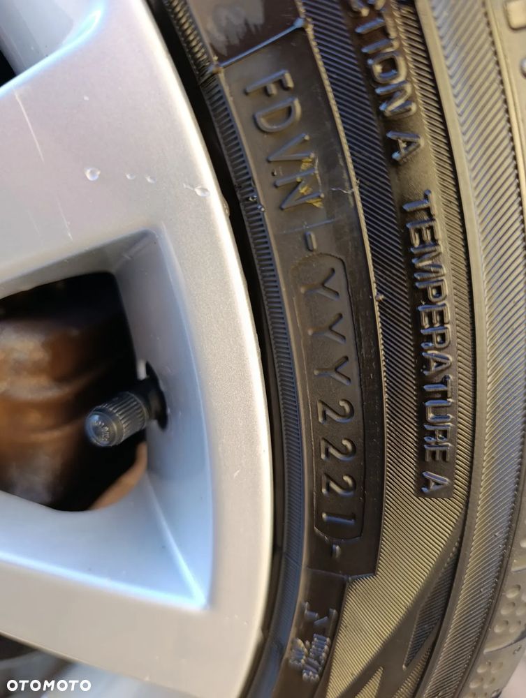 Skoda Fabia 1.2 TSI SPECIAL - 12