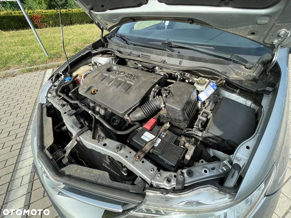 Toyota Auris 1.6 Valvematic Life - 31