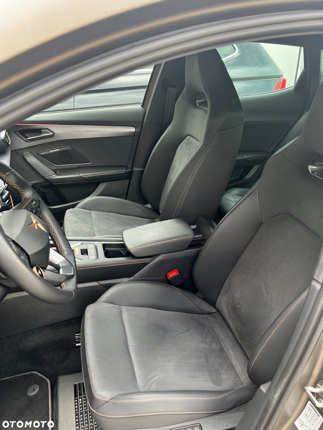 Cupra Formentor - 12