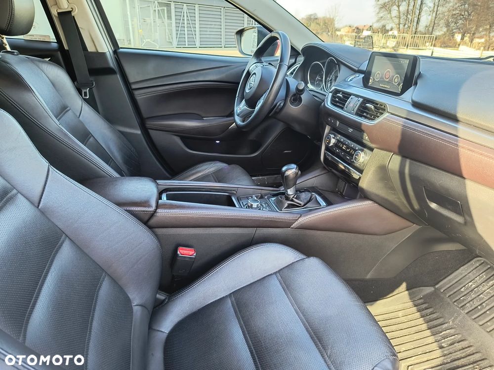Mazda 6 - 6