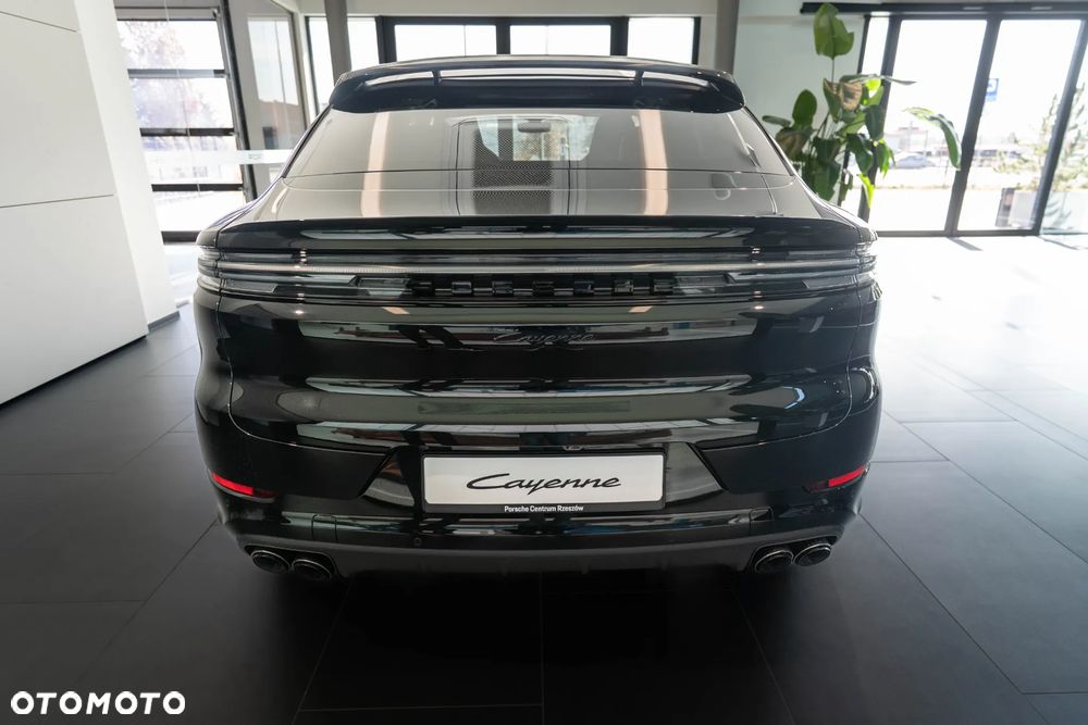 Porsche Cayenne E-Hybrid PHEV - 6