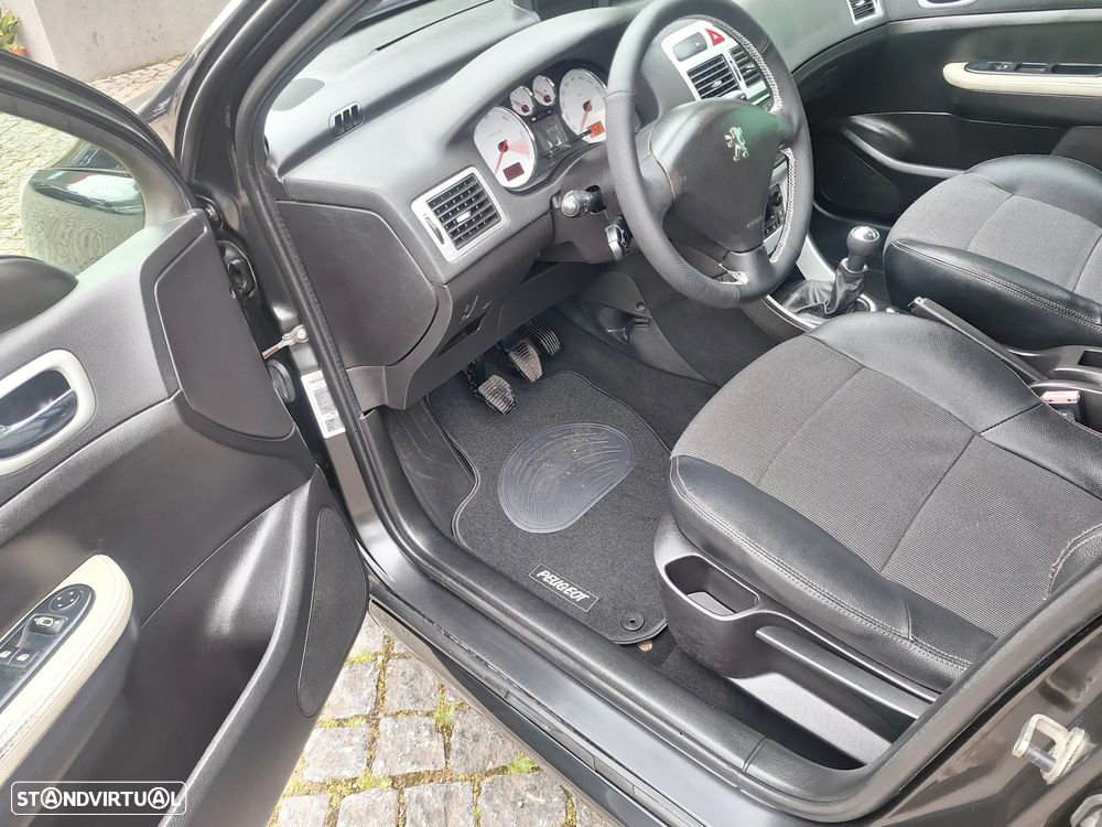 Peugeot 307 SW 1.6 HDi FAP SE Navteq - 5