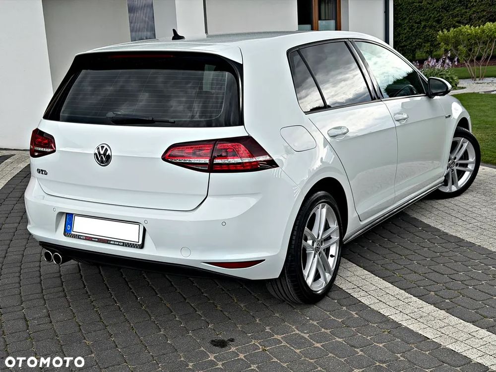 Volkswagen Golf GTD (BlueMotion Technology) - 12
