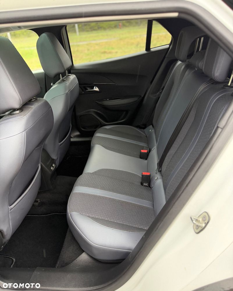 Peugeot 2008 BlueHDi 110 Allure - 16