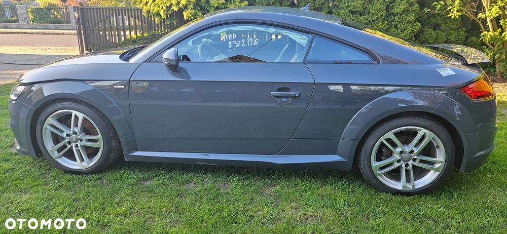 Audi TT Coupé - 3