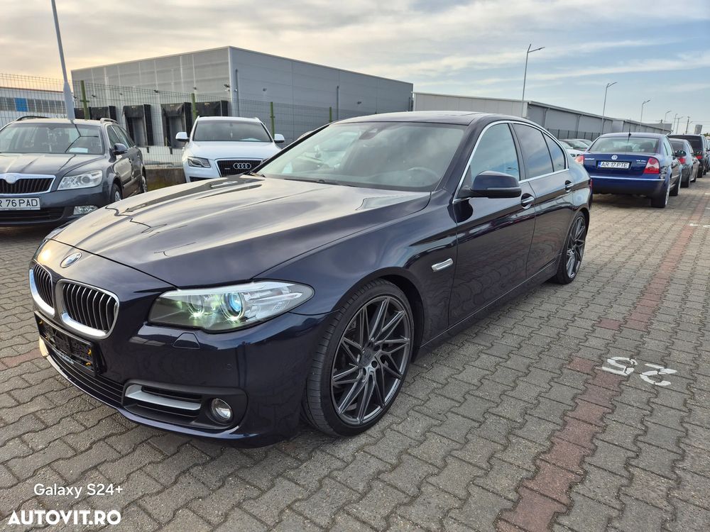 BMW Seria 5 520d xDrive AT - 2