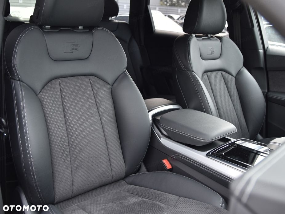 Audi Q7 - 7