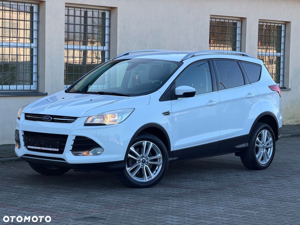 Ford Kuga 2.0 TDCi 2x4 Titanium - 34