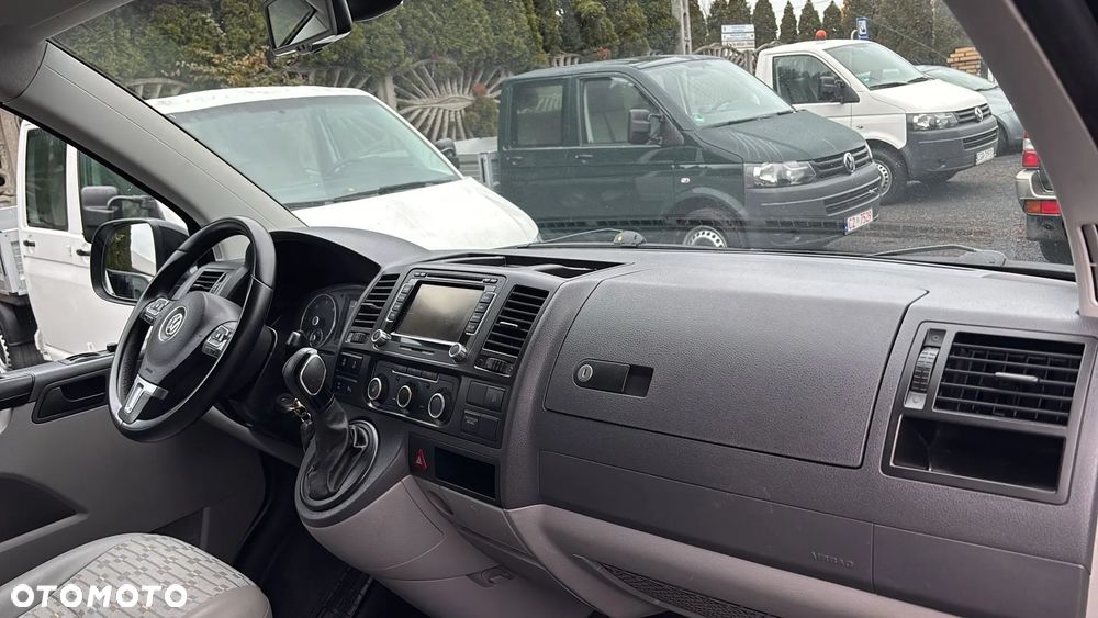 Volkswagen Transporter - 16