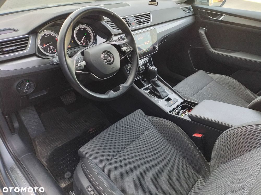 Skoda Superb 2.0 TSI Style DSG - 9