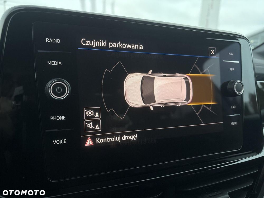 Volkswagen T-Roc - 30