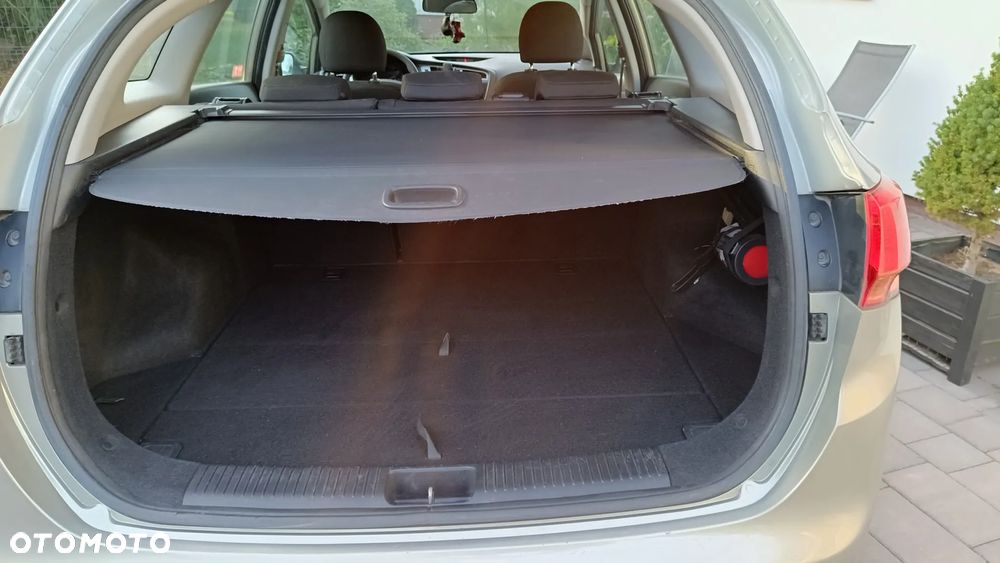 Kia Ceed 1.6 CRDi M - 11