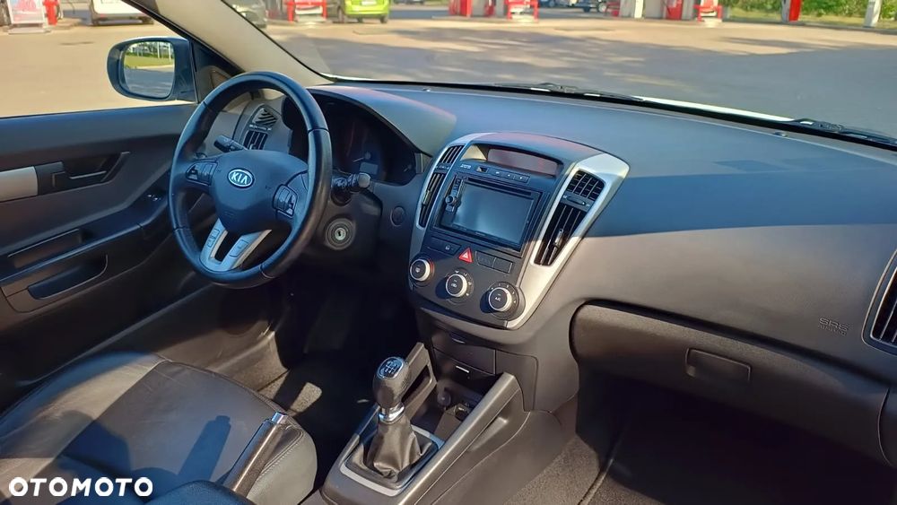 Kia Ceed 1.6 CRDi 128 97g Edition 7 - 15