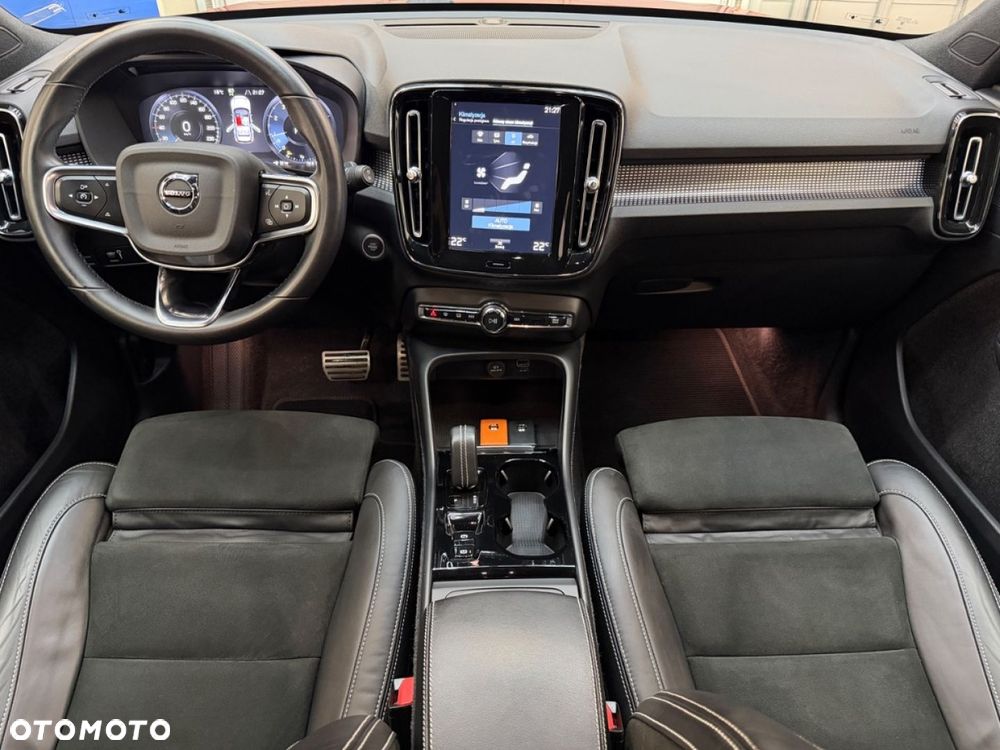 Volvo XC 40 - 9